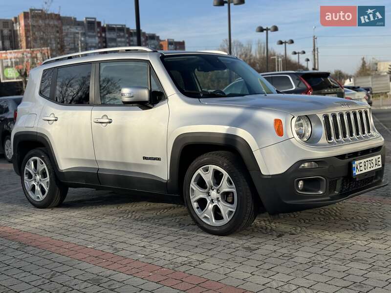 Jeep Renegade (2016)
