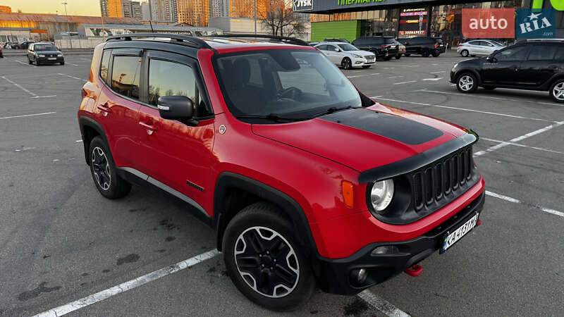 Jeep Renegade (2016)