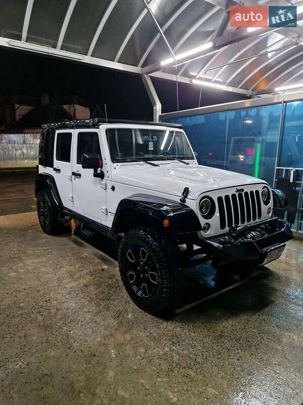 Jeep Wrangler (2017)