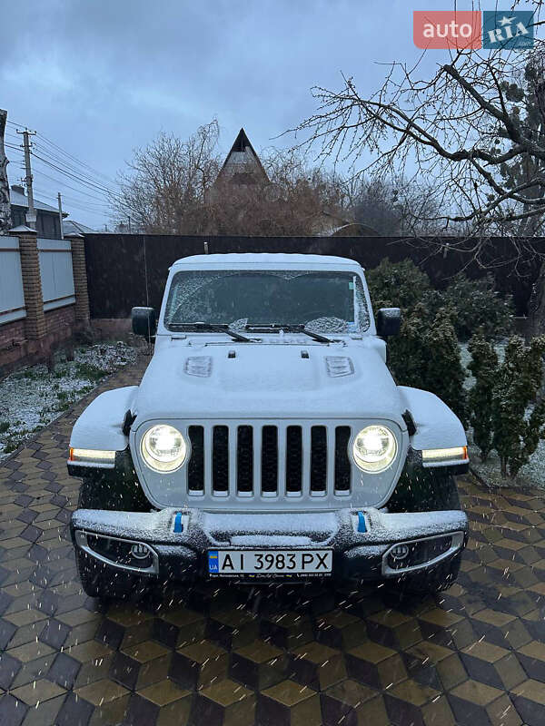 Jeep Wrangler (2022)