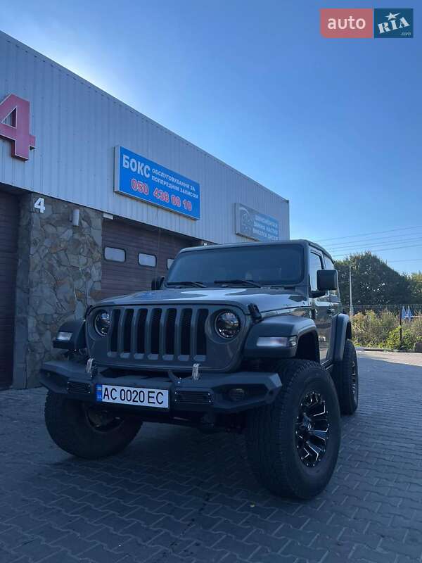 Jeep Wrangler (2018)