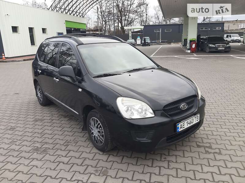 Kia Carens (2007)