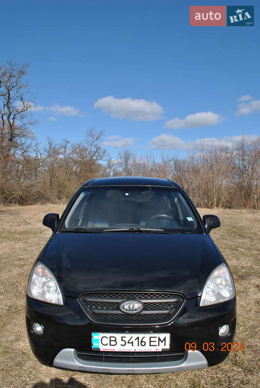 Kia Carens (2008)