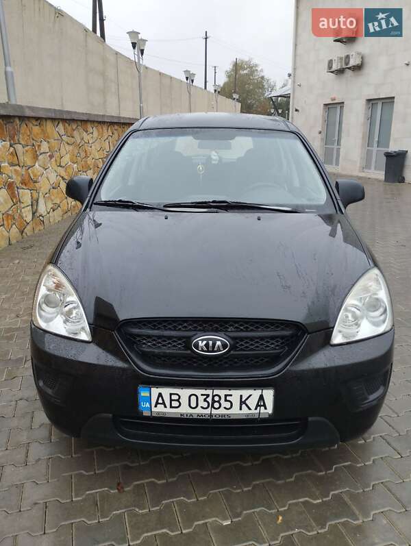 Kia Carens (2007)