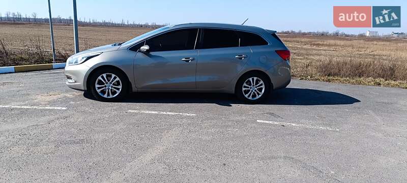 Kia Ceed (2012)