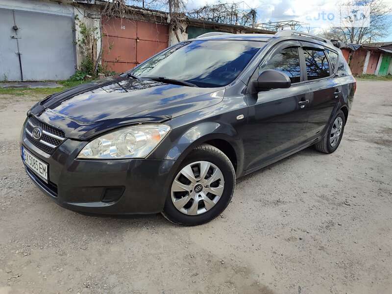 Kia Ceed (2009)