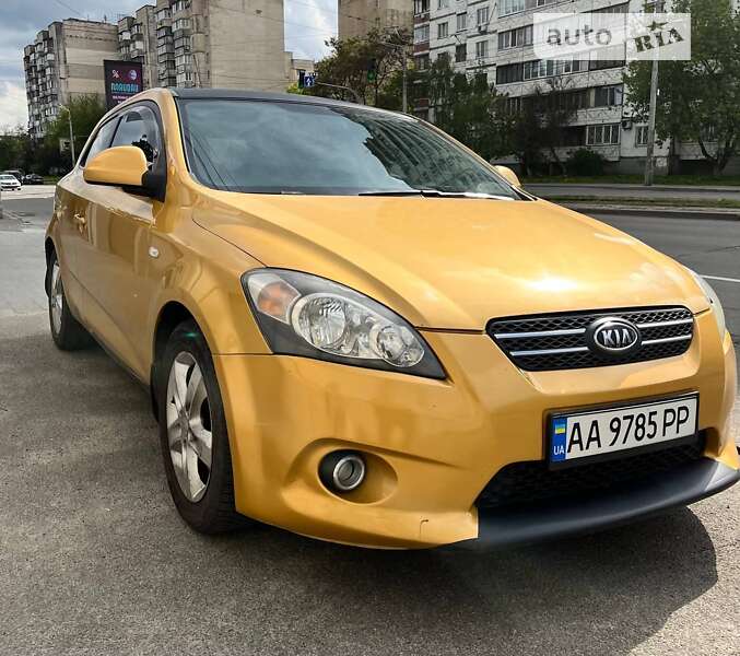 Kia Ceed (2008)