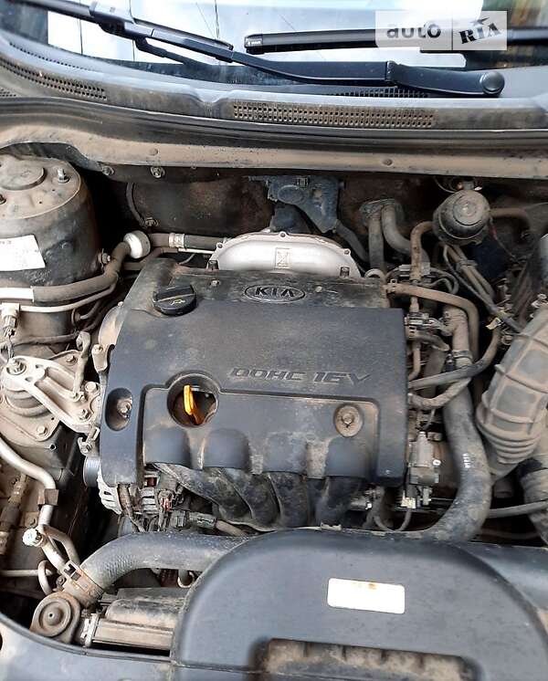 Kia Ceed (2008)
