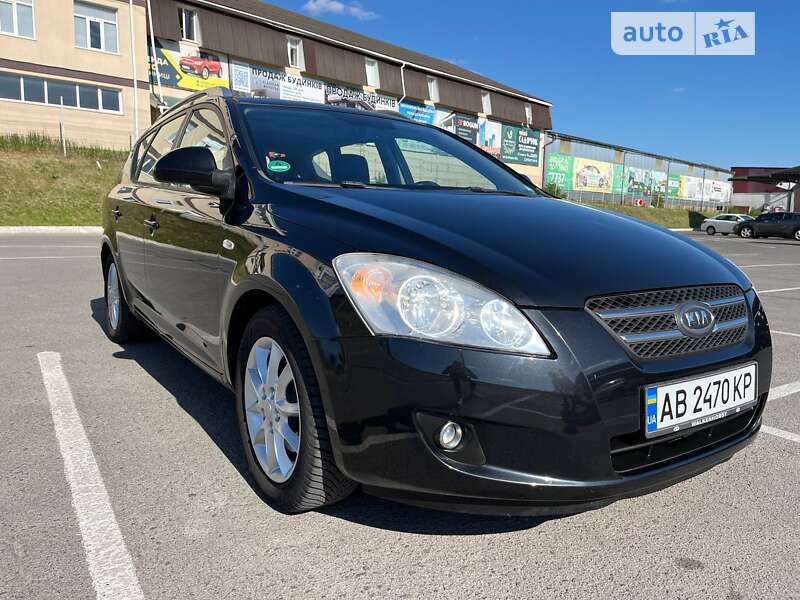 Kia Ceed (2008)