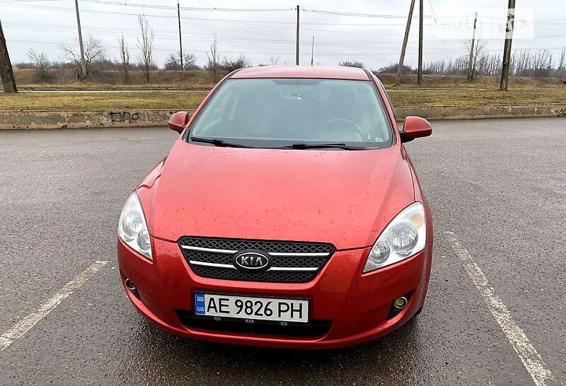 Kia Ceed (2009)
