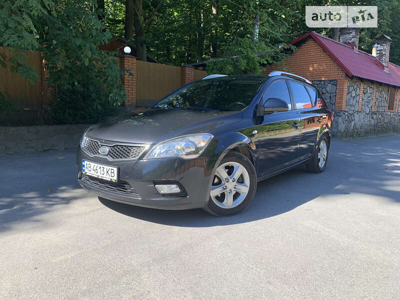 Kia Ceed (2012)