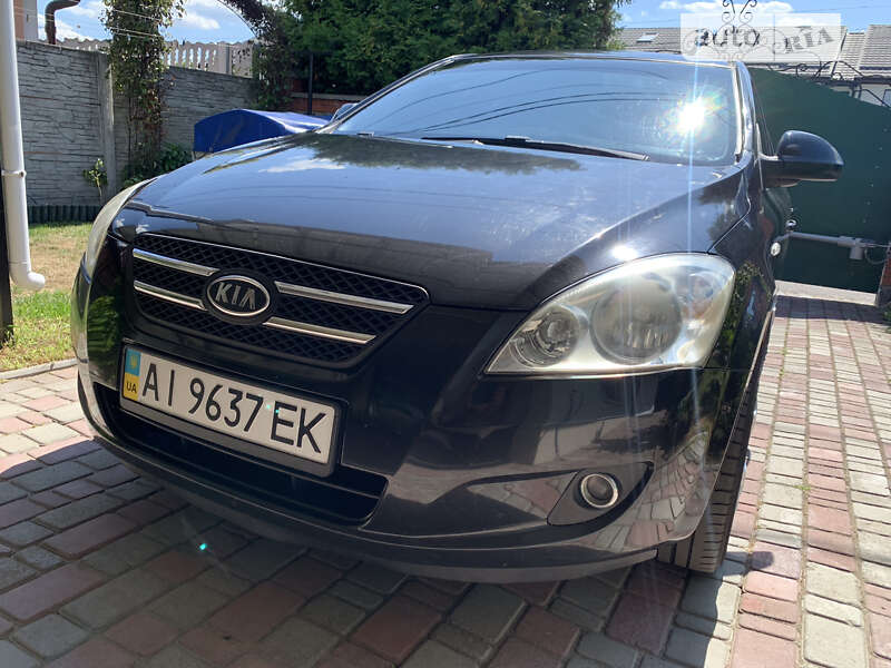 Kia Ceed (2007)