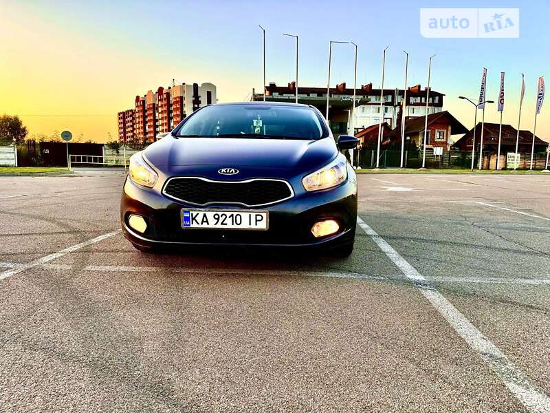 Kia Cee'd (2012)
