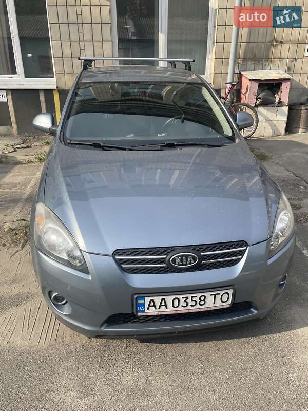 Kia Ceed (2008)