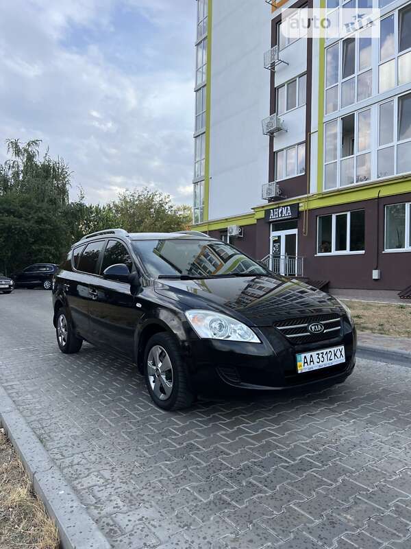 Kia Cee'd (2007)