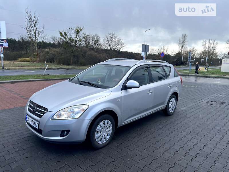 Kia Cee'd (2007)