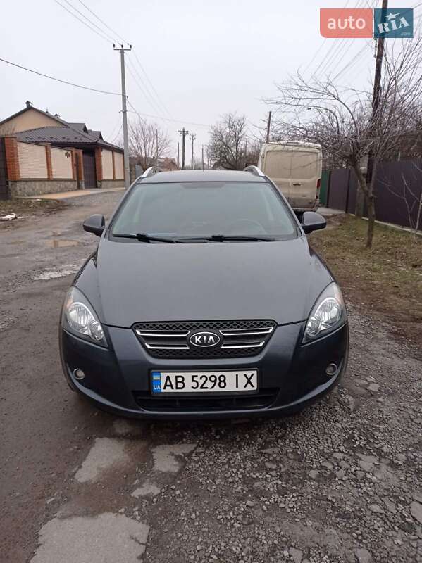 Kia Ceed (2008)