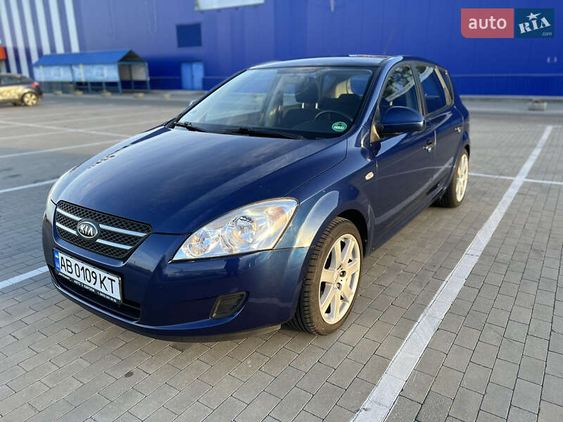 Kia Cee'd (2007)