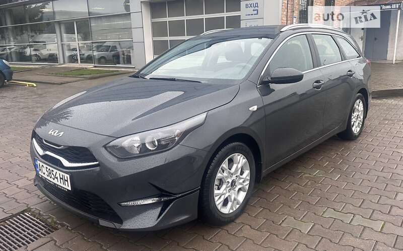 Kia Ceed (2023)