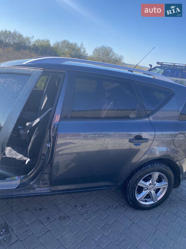 Kia Ceed (2008)