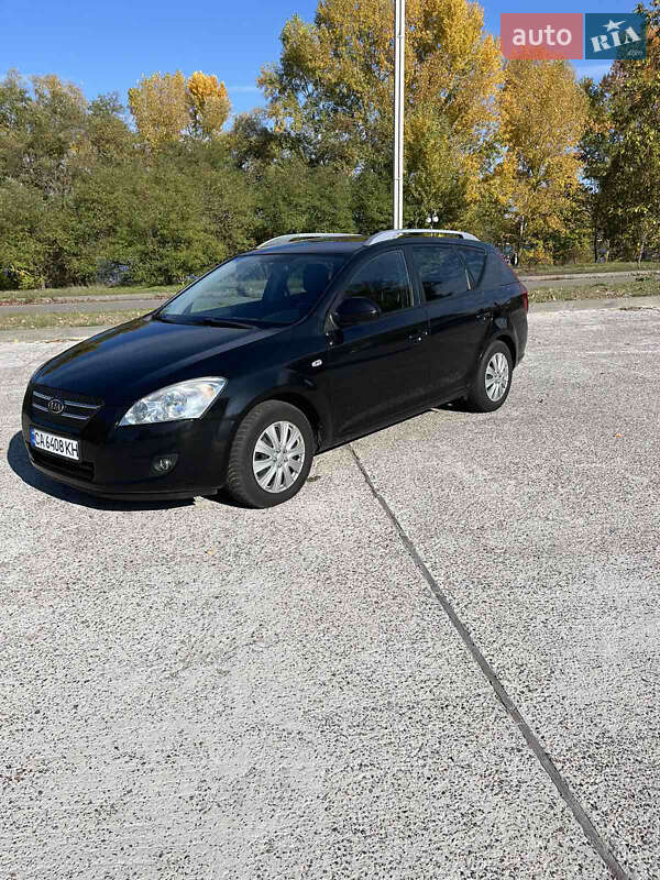 Kia Cee'd (2008)
