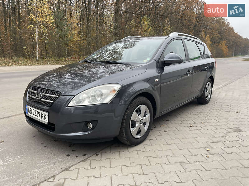 Kia Cee'd (2008)
