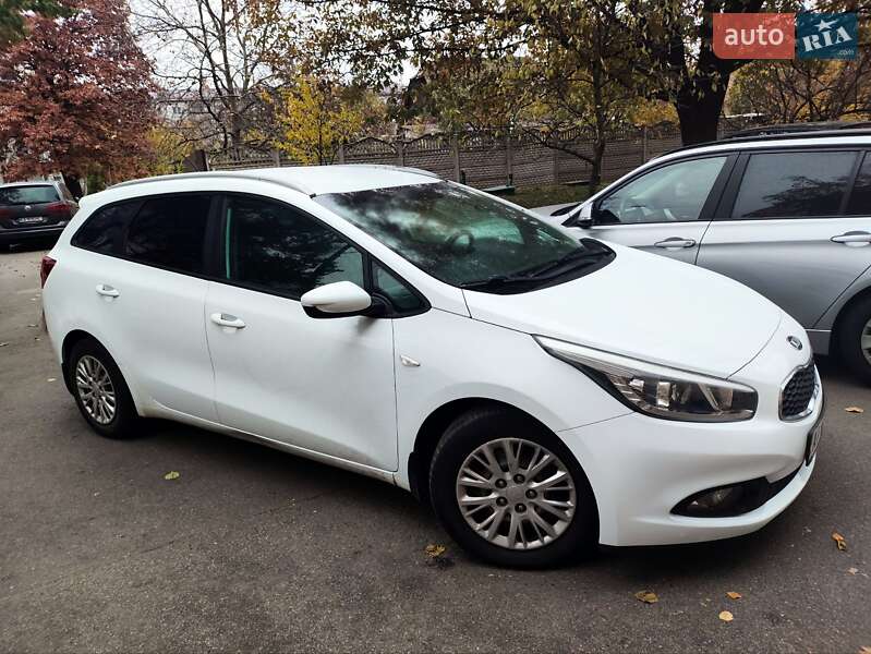 Kia Cee'd (2013)