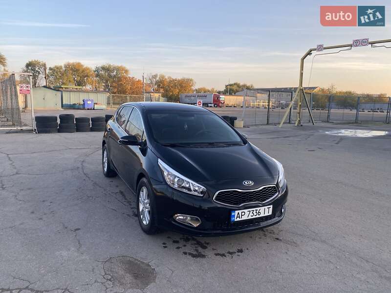 Kia Ceed (2012)