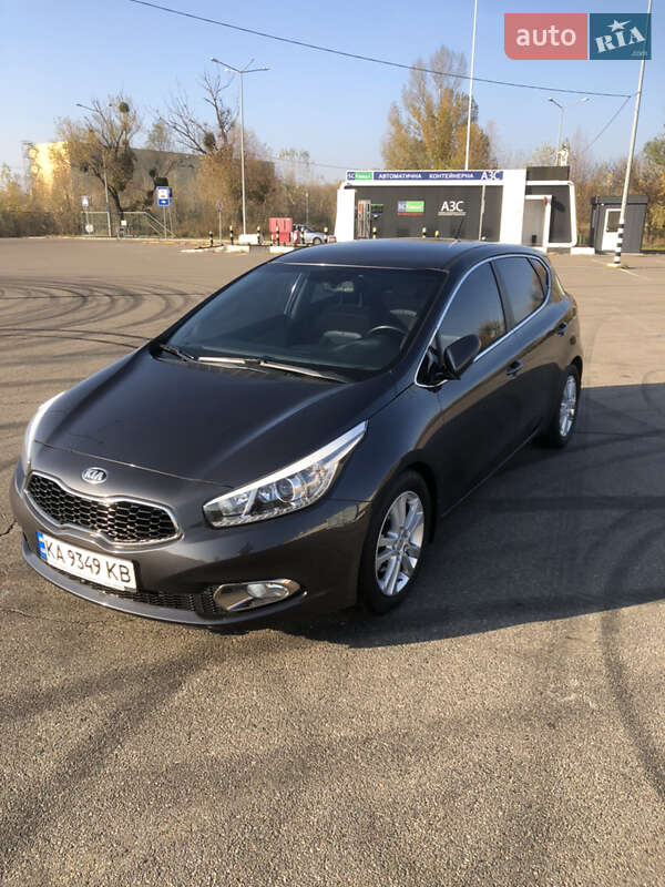 Kia Ceed (2012)
