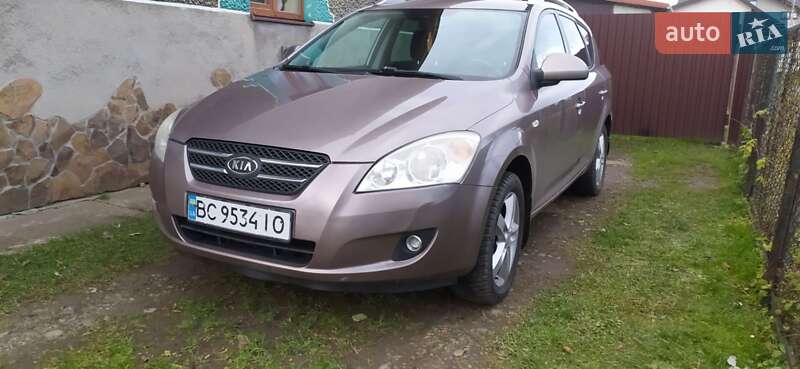 Kia Ceed (2007)
