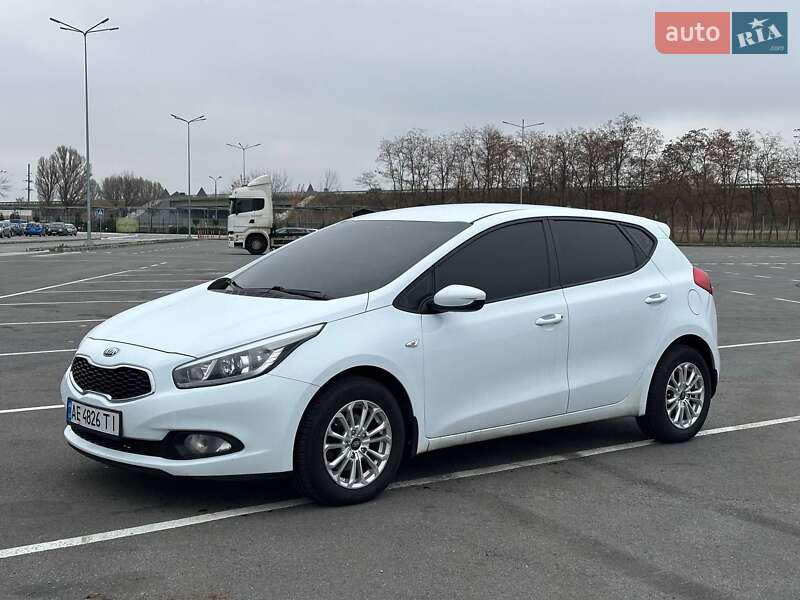 Kia Ceed (2013)