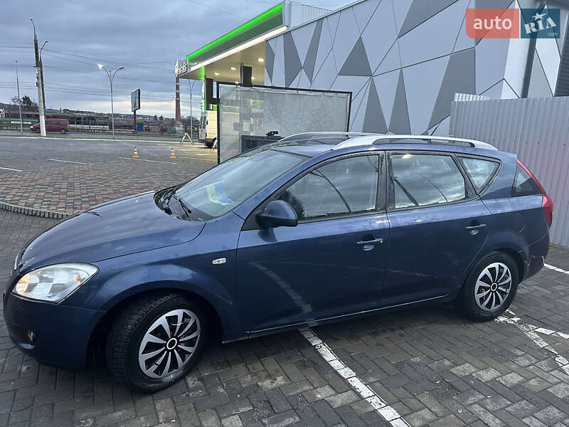 Kia Cee'd (2007)