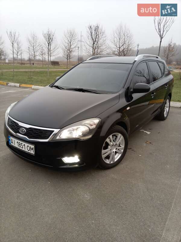 Kia Ceed (2009)