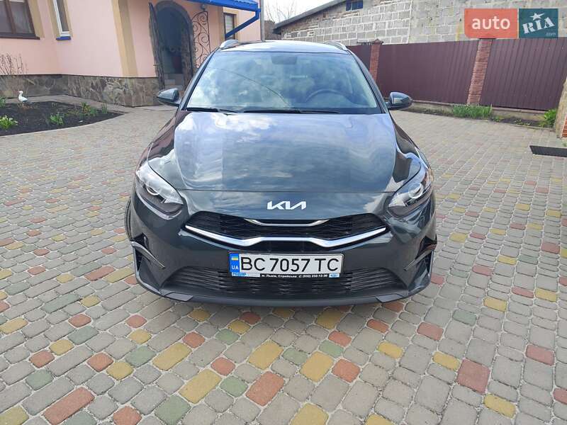 Kia Ceed (2023)