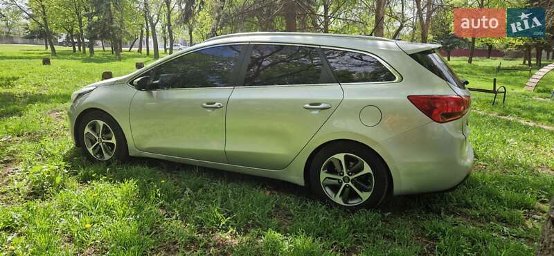 Kia Ceed (2012)