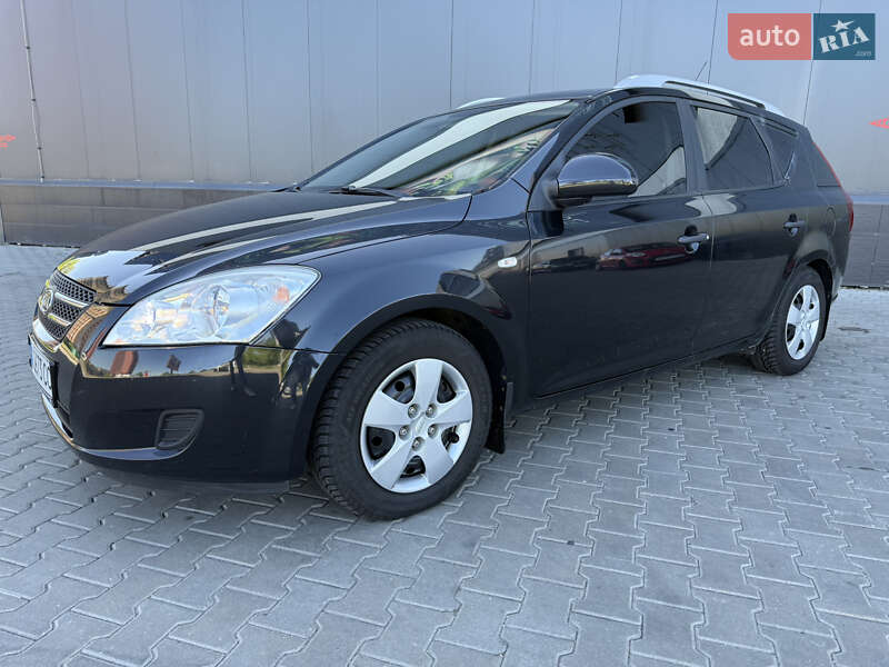 Kia Ceed (2009)
