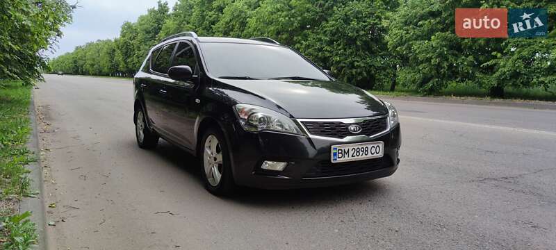 Kia Ceed (2012)