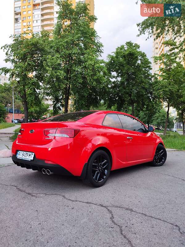 Kia Cerato koup (2011)