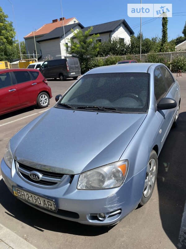 Kia Cerato (2006)