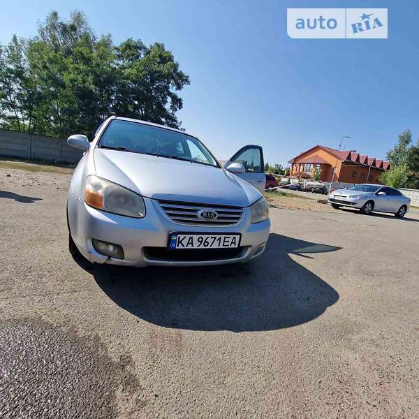 Kia Cerato (2007)
