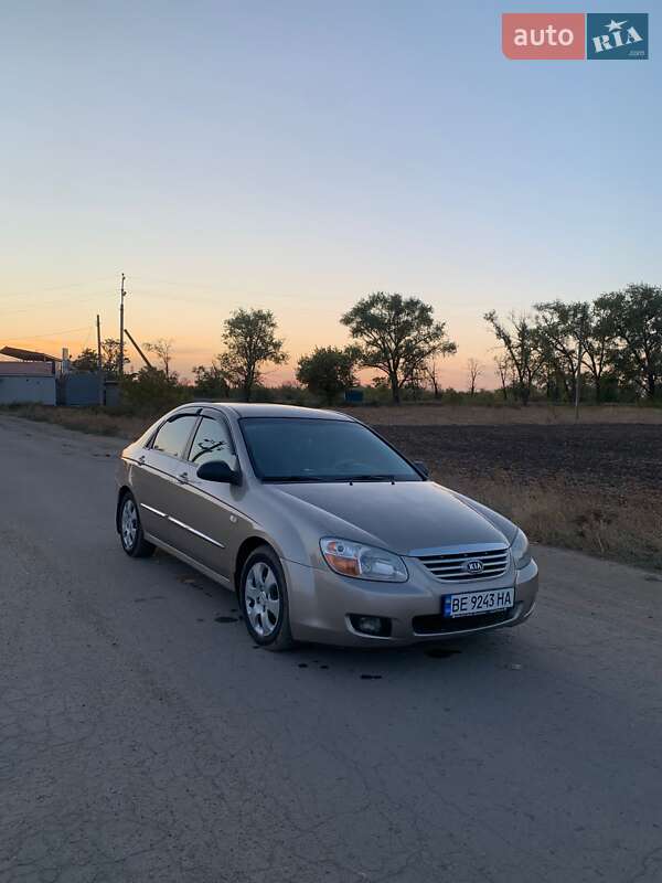 Kia Cerato (2007)