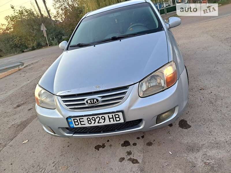 Kia Cerato (2007)