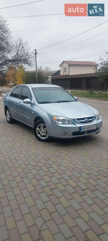 Kia Cerato (2006)
