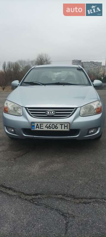 Kia Cerato (2007)