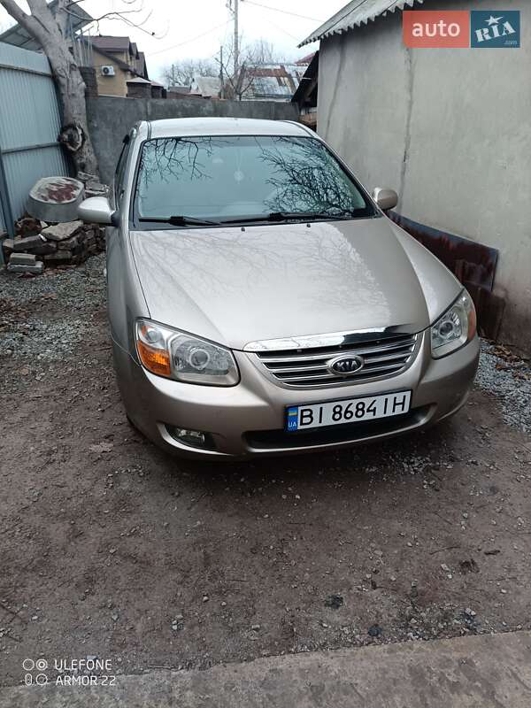 Kia Cerato (2007)