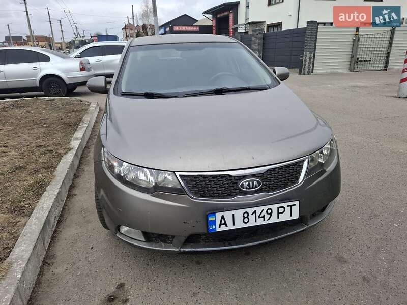 Kia Cerato (2011)