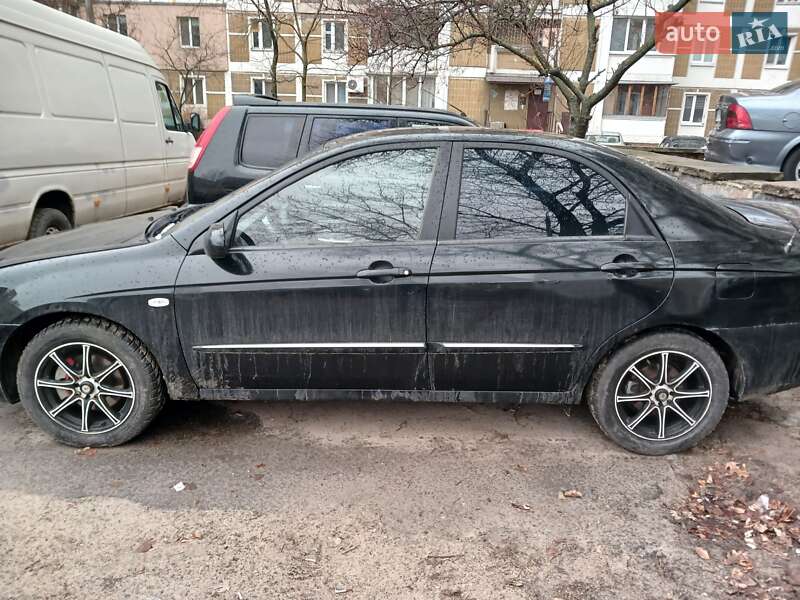 Kia Cerato (2007)