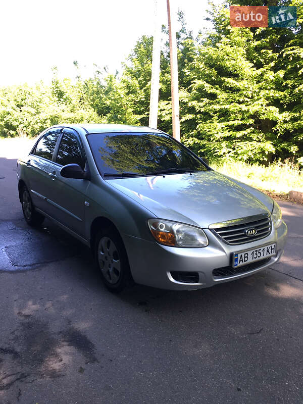 Kia Cerato (2007)