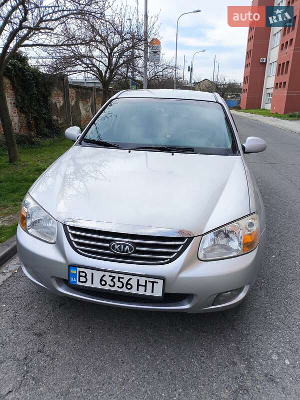 Kia Cerato (2007)