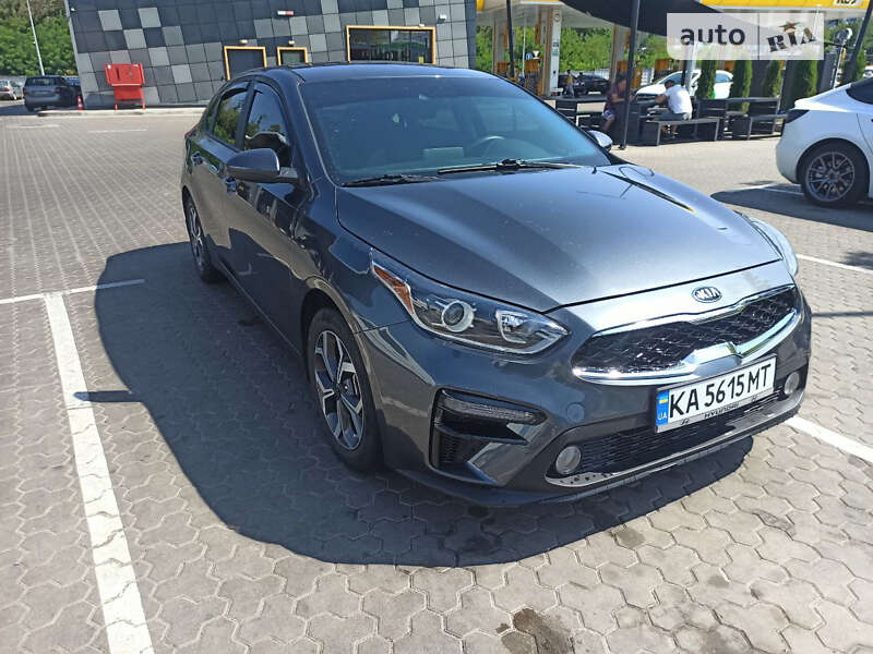 Kia Forte (2021)